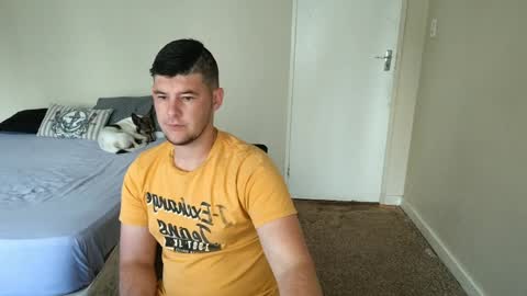 ask me lol online show from January 10, 2025, 4:33 am