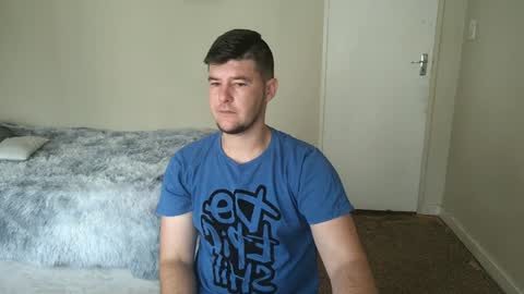 ask me lol online show from January 14, 2025, 5:51 am