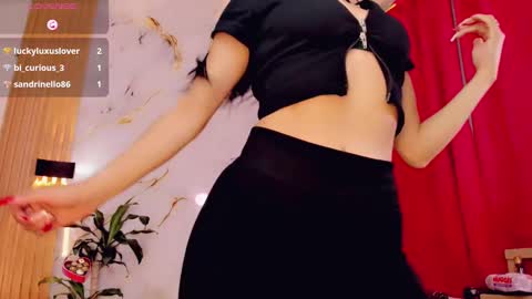 brendasquirtx online show from December 31, 2024, 6:13 pm