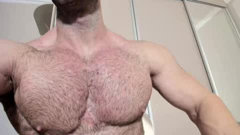 bretman_narcissus online show from December 21, 2025, 1:29 pm