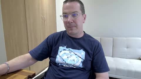 Snapshot of brettdj chatting on February 8, 2026, 2:09 pm Brett online show from February 8, 2026, 2:09 pm