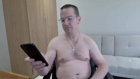 Snapshot of brettdj chatting on March 28, 2026, 11:54 am Brett online show from March 28, 2026, 11:54 am