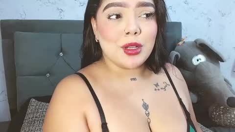 Snapshot of brhiana chatting on April 17, 2026, 8:23 pm Brhiana online show from April 17, 2026, 8:23 pm