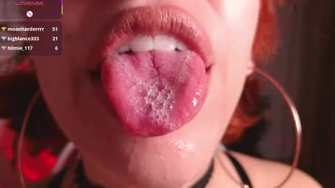 Snapshot of bri_von_dhara_ chatting on April 24, 2026, 4:15 am Bri online show from April 24, 2026, 4:15 am