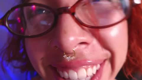 Snapshot of bri_von_dhara_ chatting on April 26, 2026, 10:07 pm Bri online show from April 26, 2026, 10:07 pm
