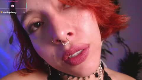 Snapshot of bri_von_dhara_ chatting on May 3, 2026, 10:16 pm Bri online show from May 3, 2026, 10:16 pm