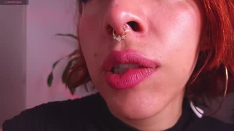 Snapshot of bri_von_dhara_ chatting on May 24, 2026, 3:28 pm Bri online show from May 24, 2026, 3:28 pm