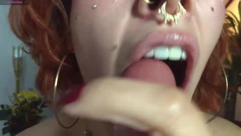 Snapshot of bri_von_dhara_ chatting on June 1, 2026, 4:52 pm Bri online show from June 1, 2026, 4:52 pm