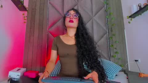 B R I A  online show from June 6, 2026, 3:00 am