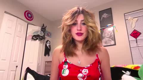 Brianna3 online show from December 6, 2024, 3:19 am