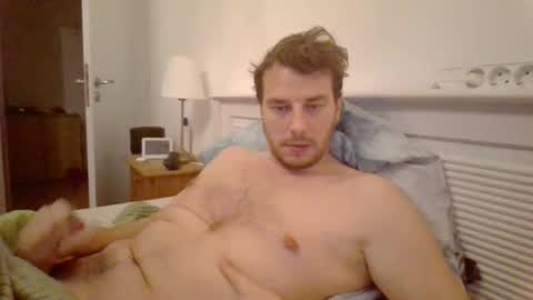 brian1_87 online show from November 16, 2025, 5:46 am