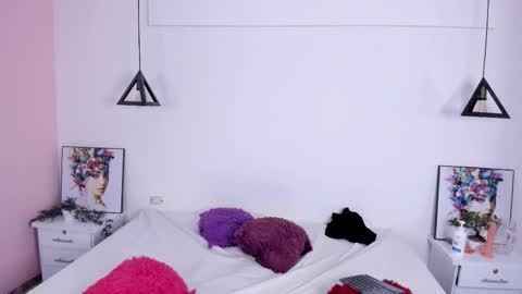 Brianna online show from March 25, 2026, 4:07 am