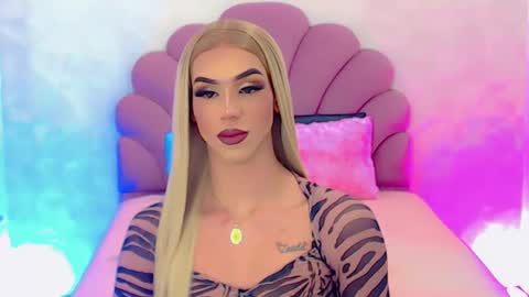 BRIANA online show from February 3, 2025, 7:29 am