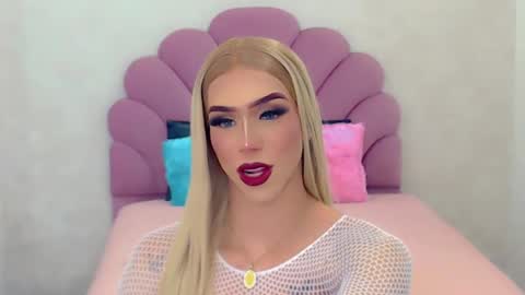 BRIANA online show from February 6, 2025, 2:44 am