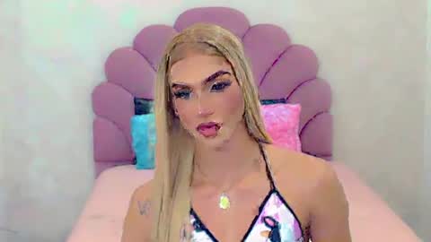 BRIANA online show from February 7, 2025, 8:11 am