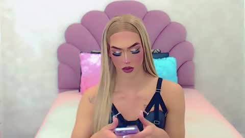 BRIANA online show from March 5, 2025, 1:52 am