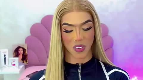 BRIANA online show from February 28, 2026, 7:42 am