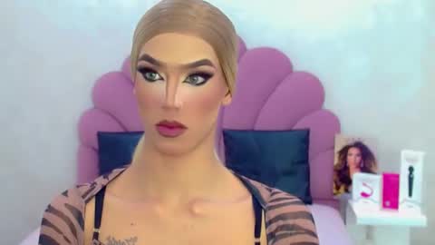 BRIANA online show from March 21, 2026, 5:34 am