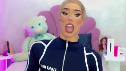 BRIANA online show from March 22, 2026, 5:11 am