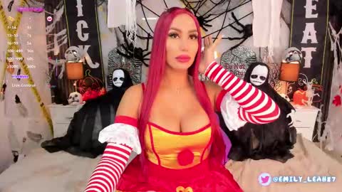 Brianna Ortiz online show from October 3, 2025, 4:04 pm