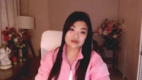 briannamenson online show from December 5, 2025, 12:25 pm