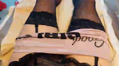 brianriver online show from December 17, 2025, 11:38 am