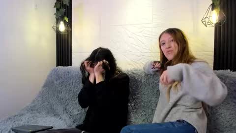 briarandblair online show from October 29, 2025, 1:35 pm