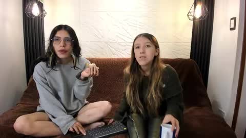 briarandblair online show from November 7, 2025, 1:11 pm