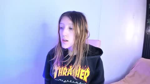 briarandblair online show from November 17, 2025, 1:28 pm