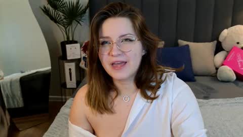 Snapshot of briarwynn chatting on February 23, 2026, 8:39 pm briarwynn online show from February 23, 2026, 8:39 pm