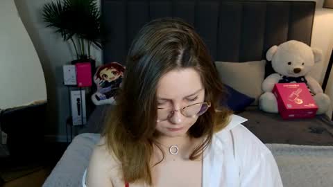 Snapshot of briarwynn chatting on March 14, 2026, 1:55 am briarwynn online show from March 14, 2026, 1:55 am