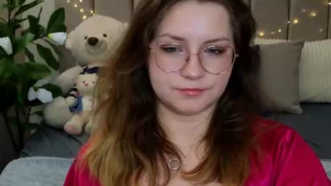 Snapshot of briarwynn chatting on June 9, 2026, 7:58 pm briarwynn online show from June 9, 2026, 7:58 pm