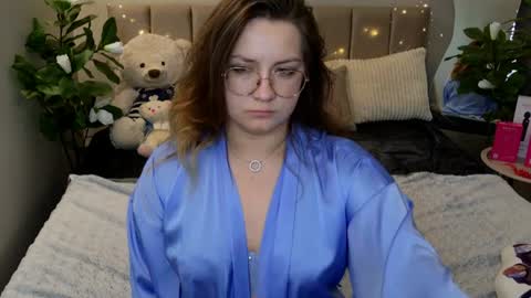 Snapshot of briarwynn chatting on June 16, 2026, 7:49 pm briarwynn online show from June 16, 2026, 7:49 pm