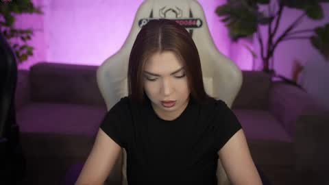 Snapshot of bright_diamonds_054 chatting on June 4, 2026, 7:25 am Diamonds Girls online show from June 4, 2026, 7:25 am