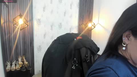 BRIGITTE online show from December 2, 2025, 4:02 pm