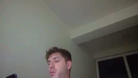 brii0000 online show from January 29, 2025, 8:04 pm