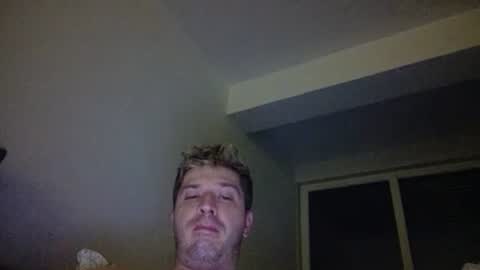 Snapshot of brii0000 chatting on July 28, 2026, 7:39 pm brii0000 online show from July 28, 2026, 7:39 pm