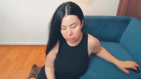 brilliantegirl_ online show from May 26, 2026, 12:34 pm