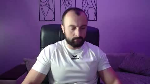 brindlefly69 online show from October 18, 2025, 10:49 am