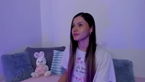 Snapshot of brisa_blue chatting on November 14, 2025, 4:38 pm Brisa online show from November 14, 2025, 4:38 pm