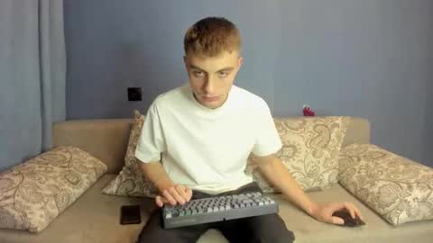 bristlebback online show from September 18, 2025, 6:10 pm