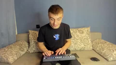 bristlebback online show from September 30, 2025, 6:57 pm