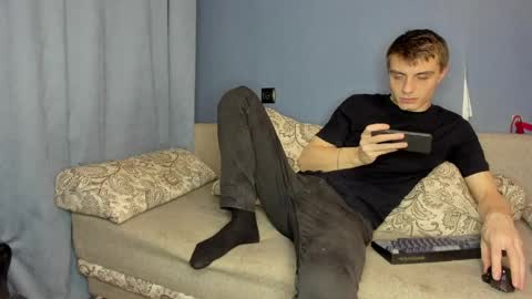 bristlebback online show from April 19, 2026, 4:39 pm