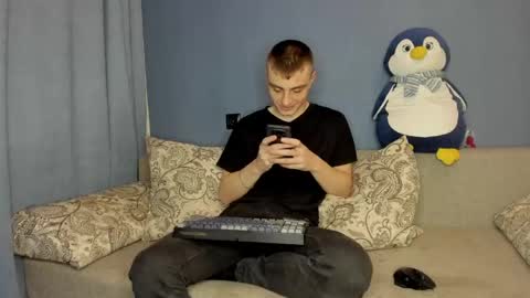 Snapshot of bristlebback chatting on May 19, 2026, 4:35 pm bristlebback online show from May 19, 2026, 4:35 pm