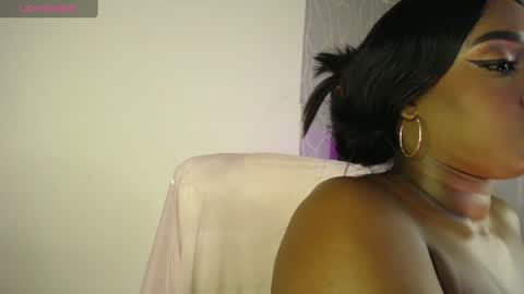 Snapshot of britanymooree chatting on February 9, 2025, 2:49 am Britany online show from February 9, 2025, 2:49 am