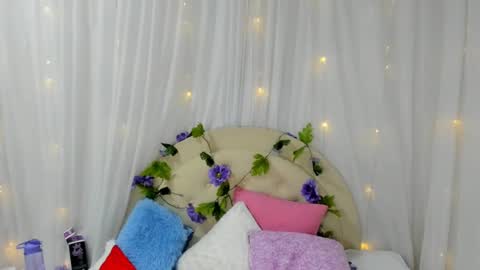 Brithany Rousee online show from December 23, 2024, 3:12 pm