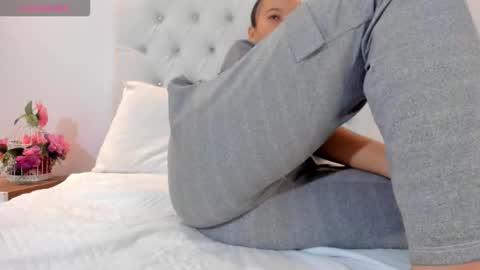 Brithany Rousee online show from September 10, 2025, 12:05 pm