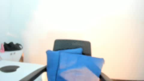 Brithany Rousee online show from September 16, 2025, 4:52 pm