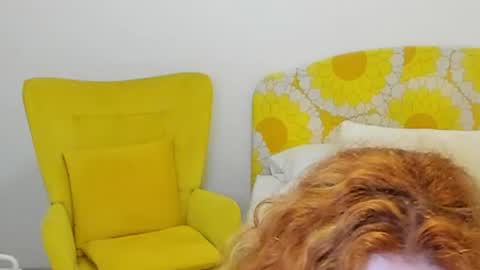 Snapshot of britishmilfpenelope chatting on July 9, 2026, 3:21 am Penelope online show from July 9, 2026, 3:21 am
