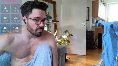 Callum online show from September 17, 2025, 11:01 am